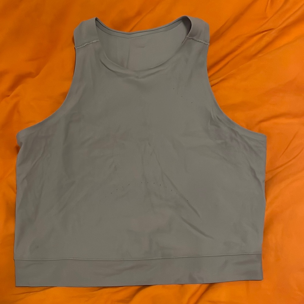 Lululemon gray crop top size 10